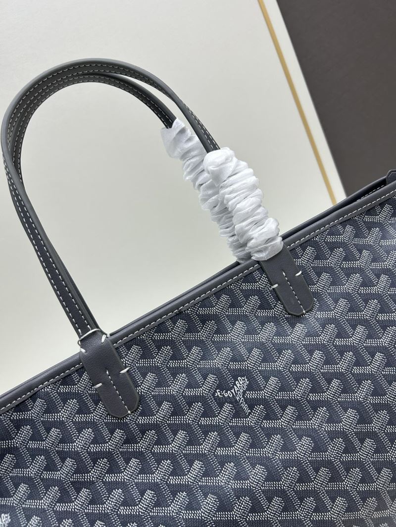 Goyard Shopping Bags